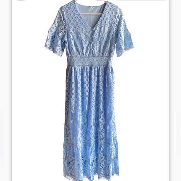 NWOT Half Sleeve V Neck Button Detail Lace Embroidery Dress Size Small - Picture 2 of 10